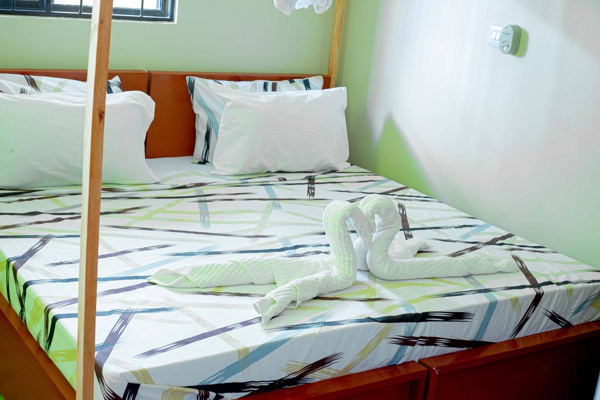 L&J Modern Backpackers Bnb Dar es Salaam Exteriér fotografie